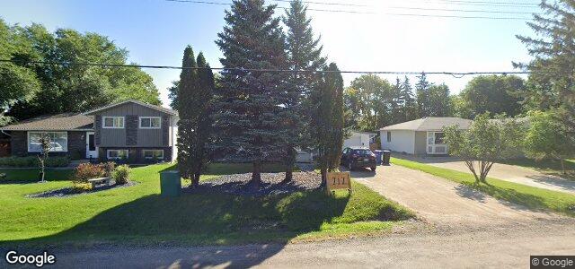 Larawan ng 717 Laxdal Road sa Winnipeg, Manitoba
