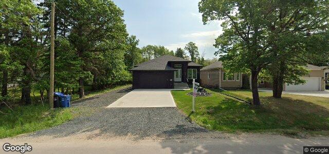 747 Elmhurst Road（加拿大曼尼托巴省温尼伯市）房屋照片