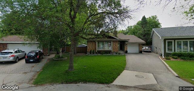 99 Woodview Bay（加拿大曼尼托巴省温尼伯市）房屋照片