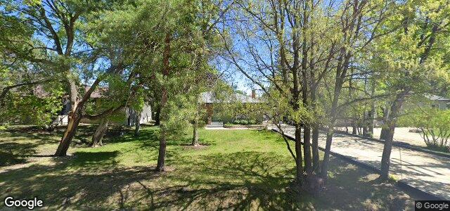 675 Oakdale Drive（加拿大曼尼托巴省温尼伯市）房屋照片