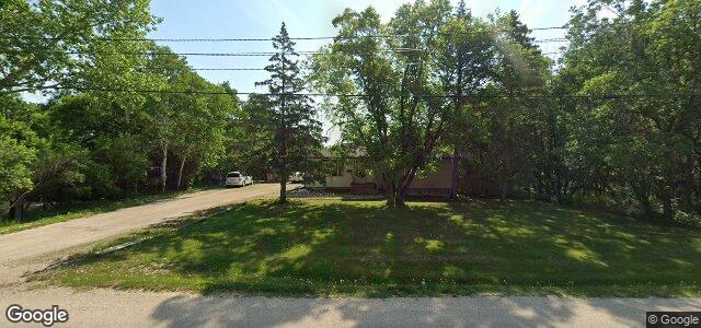 881 Oakdale Drive（加拿大曼尼托巴省温尼伯市）房屋照片