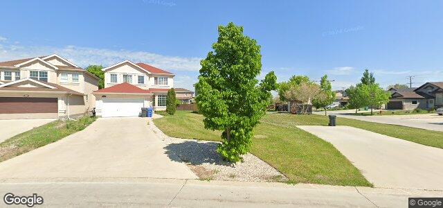 1115 Comdale Avenue（加拿大曼尼托巴省温尼伯市）房屋照片