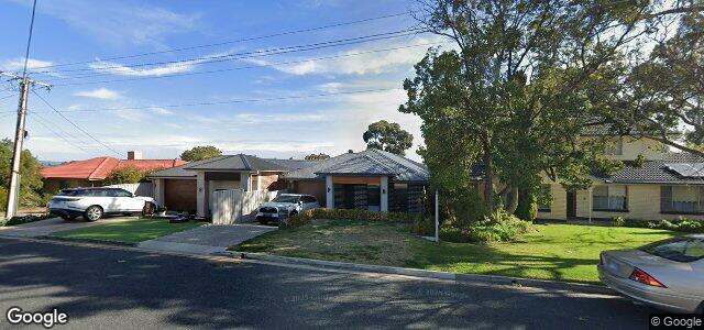 10 Leeds Avenue（加拿大曼尼托巴省温尼伯市）房屋照片