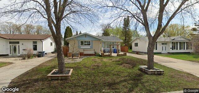 11 Acadia Bay（加拿大曼尼托巴省温尼伯市）房屋照片