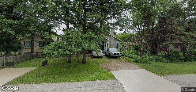 132 Kings Drive（加拿大曼尼托巴省温尼伯市）房屋照片