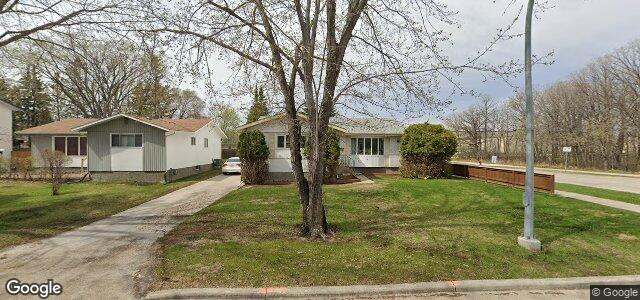 2 Acadia Bay（加拿大曼尼托巴省温尼伯市）房屋照片