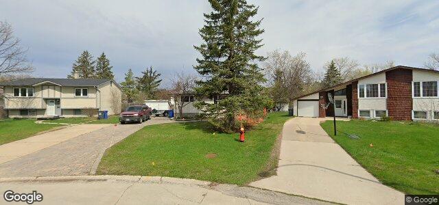 31 Wadham Bay（加拿大曼尼托巴省温尼伯市）房屋照片