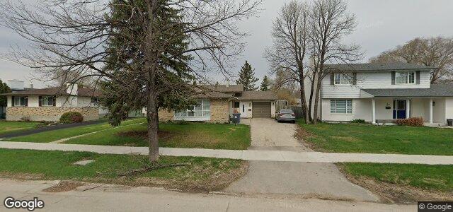 35 Radcliffe Road（加拿大曼尼托巴省温尼伯市）房屋照片