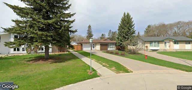 Photo of 55 Wadham Bay in Winnipeg, Manitoba