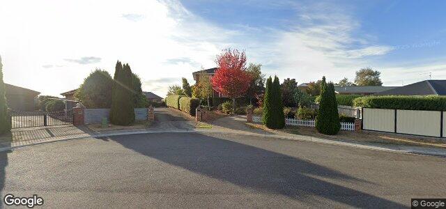 Photo of 8 Miami Place in Winnipeg, Manitoba