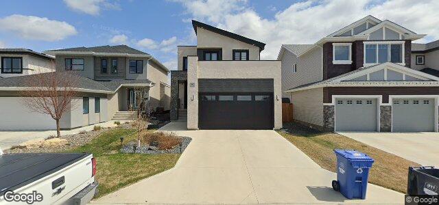 Photo of 575 De La Seigneurie Boulevard in Winnipeg, Manitoba