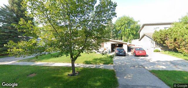 1062 Diplomat Drive（加拿大曼尼托巴省温尼伯市）房屋照片