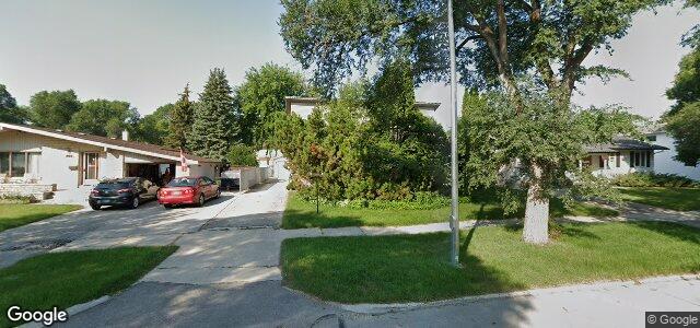 1066 Diplomat Drive（加拿大曼尼托巴省温尼伯市）房屋照片