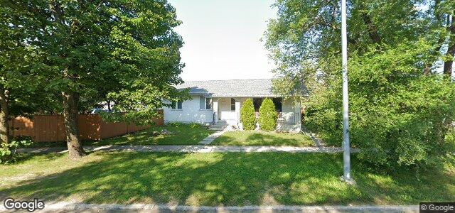 1098 Diplomat Drive（加拿大曼尼托巴省温尼伯市）房屋照片