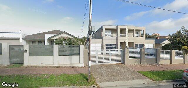 Photo of 11 Richardson Avenue in Winnipeg, Manitoba