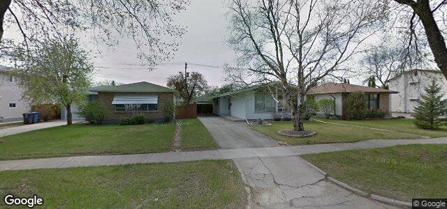 110 Arrowwood Drive S（加拿大曼尼托巴省温尼伯市）房屋照片