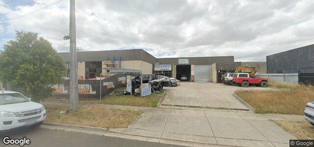 Larawan ng 12 Aster Avenue sa Winnipeg, Manitoba