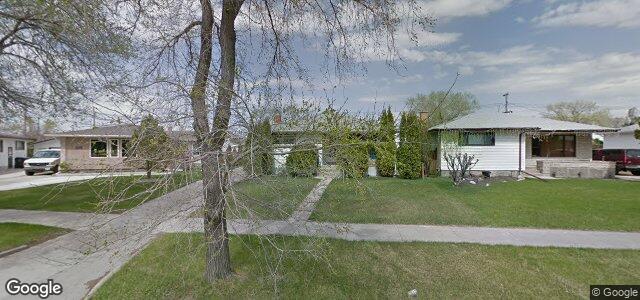 145 Arrowwood Drive N（加拿大曼尼托巴省温尼伯市）房屋照片