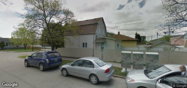 15 Teakwood Avenue（加拿大曼尼托巴省温尼伯市）房屋照片