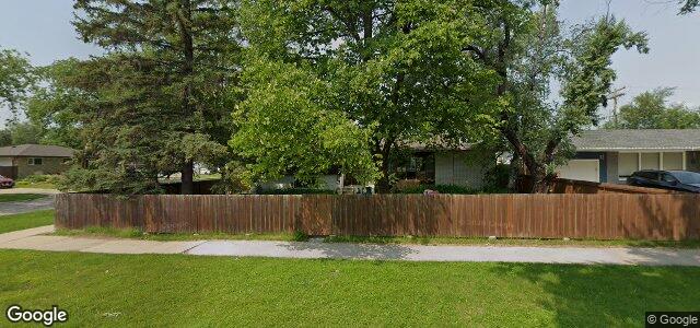 2 Grandcrest Street（加拿大曼尼托巴省温尼伯市）房屋照片