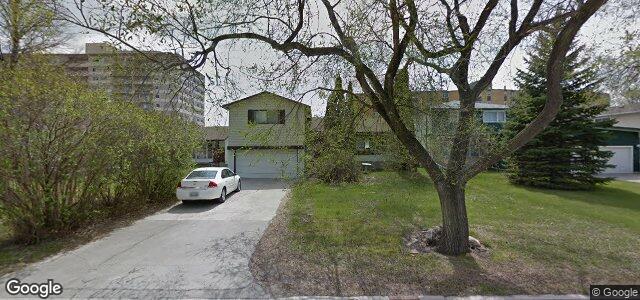 22 Montcalm Crescent（加拿大曼尼托巴省温尼伯市）房屋照片