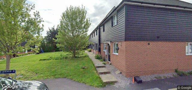 Larawan ng 27 Buttercup Avenue sa Winnipeg, Manitoba