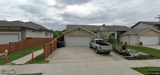 709 Airlies Street（加拿大曼尼托巴省温尼伯市）房屋照片