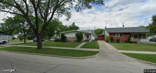 Photo of 768 Airlies Street in Winnipeg, Manitoba