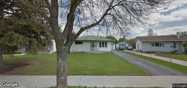 8 Teakwood Avenue（加拿大曼尼托巴省温尼伯市）房屋照片