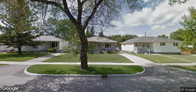 888 Airlies Street（加拿大曼尼托巴省温尼伯市）房屋照片