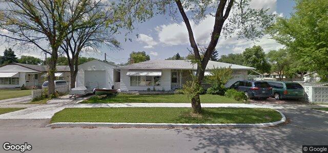 900 Airlies Street（加拿大曼尼托巴省温尼伯市）房屋照片