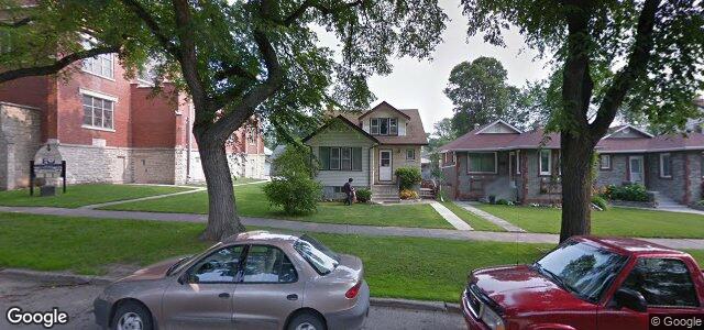 129 Cobourg Avenue（加拿大曼尼托巴省温尼伯市）房屋照片