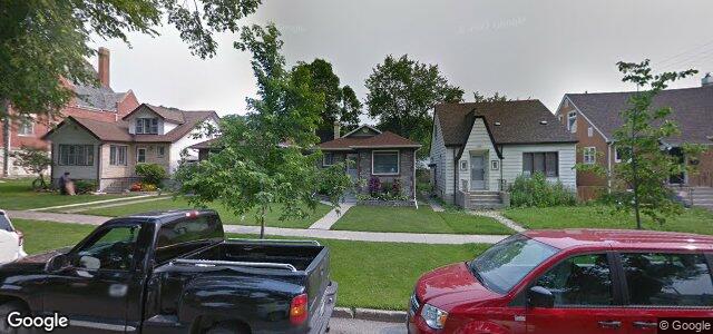 133 Cobourg Avenue（加拿大曼尼托巴省温尼伯市）房屋照片