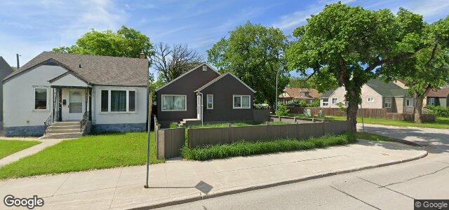 Larawan ng 340 Henderson Highway sa Winnipeg, Manitoba