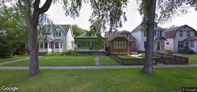 71 Cobourg Avenue（加拿大曼尼托巴省温尼伯市）房屋照片