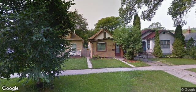 92 Harbison Avenue W（加拿大曼尼托巴省温尼伯市）房屋照片