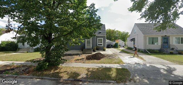 102 Stranmillis Avenue（加拿大曼尼托巴省温尼伯市）房屋照片