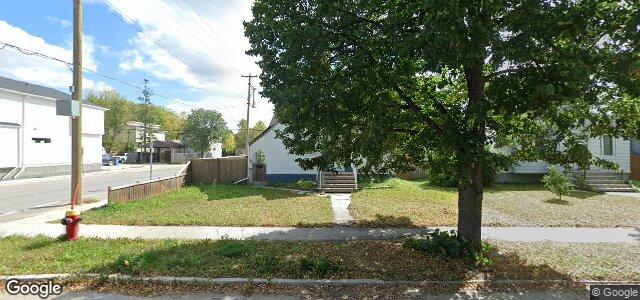 108 Stranmillis Avenue（加拿大曼尼托巴省温尼伯市）房屋照片