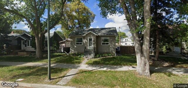 121 Ellesmere Avenue（加拿大曼尼托巴省温尼伯市）房屋照片