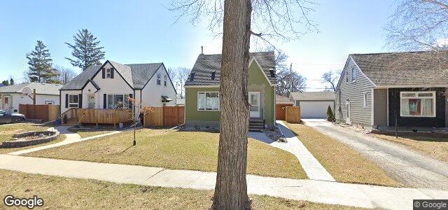 124 Handyside Avenue（加拿大曼尼托巴省温尼伯市）房屋照片