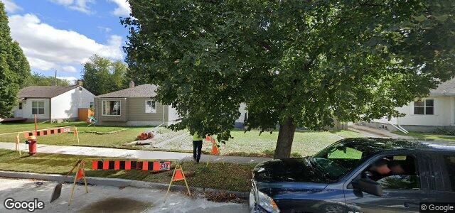 126 Stranmillis Avenue（加拿大曼尼托巴省温尼伯市）房屋照片