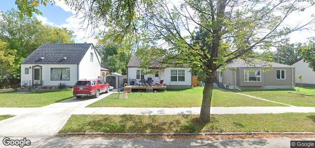 132 Stranmillis Avenue（加拿大曼尼托巴省温尼伯市）房屋照片