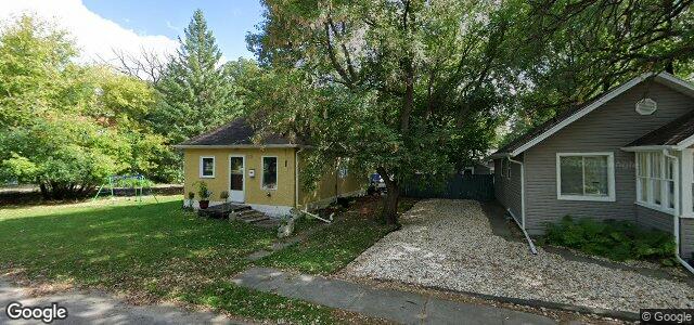 136 Carriere Avenue（加拿大曼尼托巴省温尼伯市）房屋照片