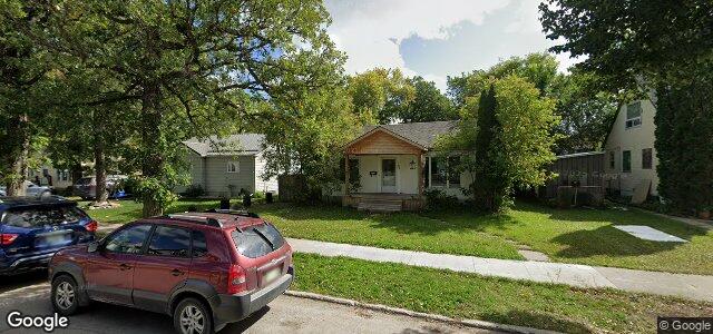 182 Stranmillis Avenue（加拿大曼尼托巴省温尼伯市）房屋照片