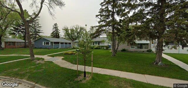 Photo of 512 Wilton Bay in Winnipeg, Manitoba