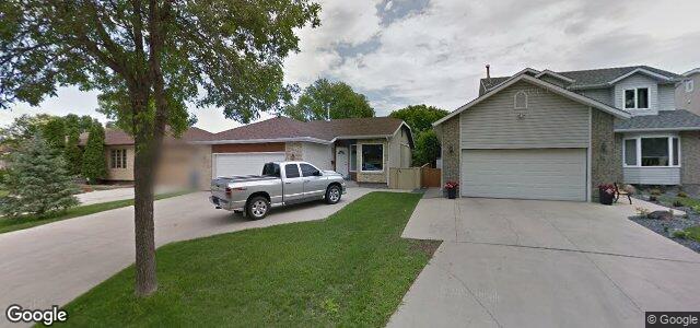 10 Parasiuk Place（加拿大曼尼托巴省温尼伯市）房屋照片