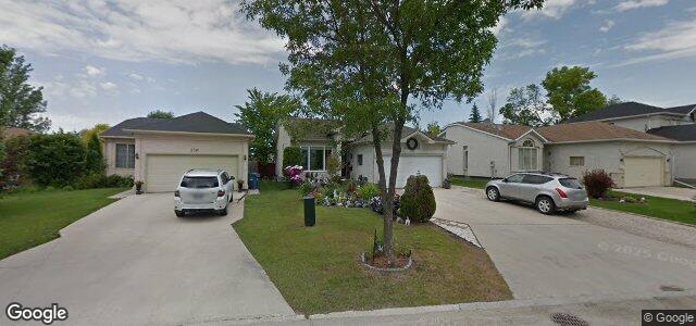 134 Williamson Crescent（加拿大曼尼托巴省温尼伯市）房屋照片