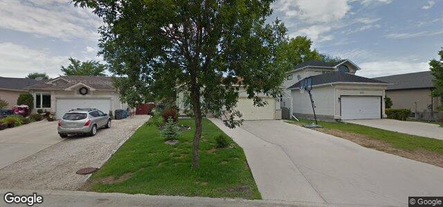 138 Williamson Crescent（加拿大曼尼托巴省温尼伯市）房屋照片