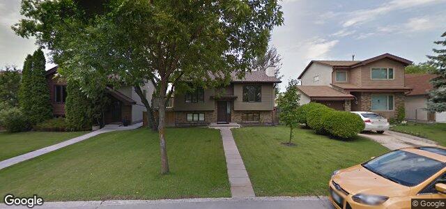 Photo of 19 Radley Bay in Winnipeg, Manitoba