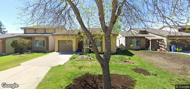 210 Rutledge Crescent（加拿大曼尼托巴省温尼伯市）房屋照片